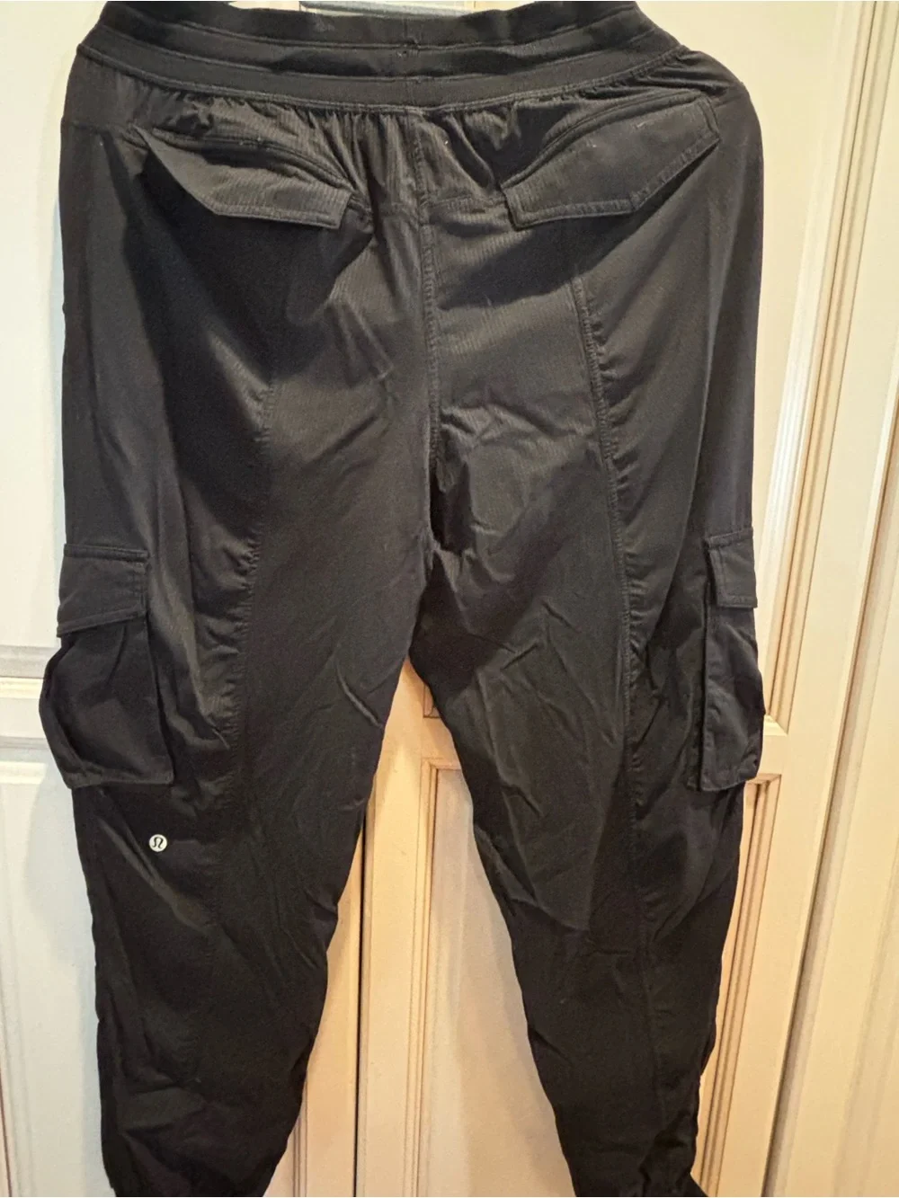 Dance Studio Relaxed-Fit Mid-Rise Cargo Jogger